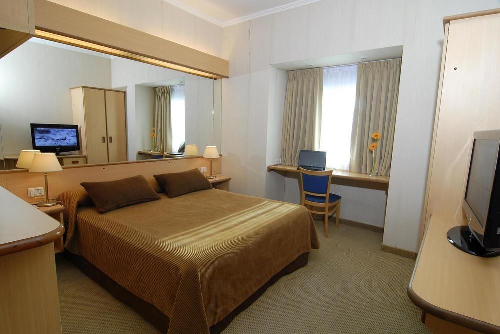 Hotel Aeroparque Inn & Suites Buenos Aires Eksteriør billede